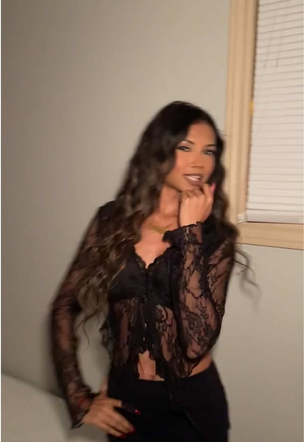 @𝒮
