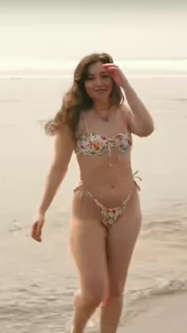 @Hot girl xxl