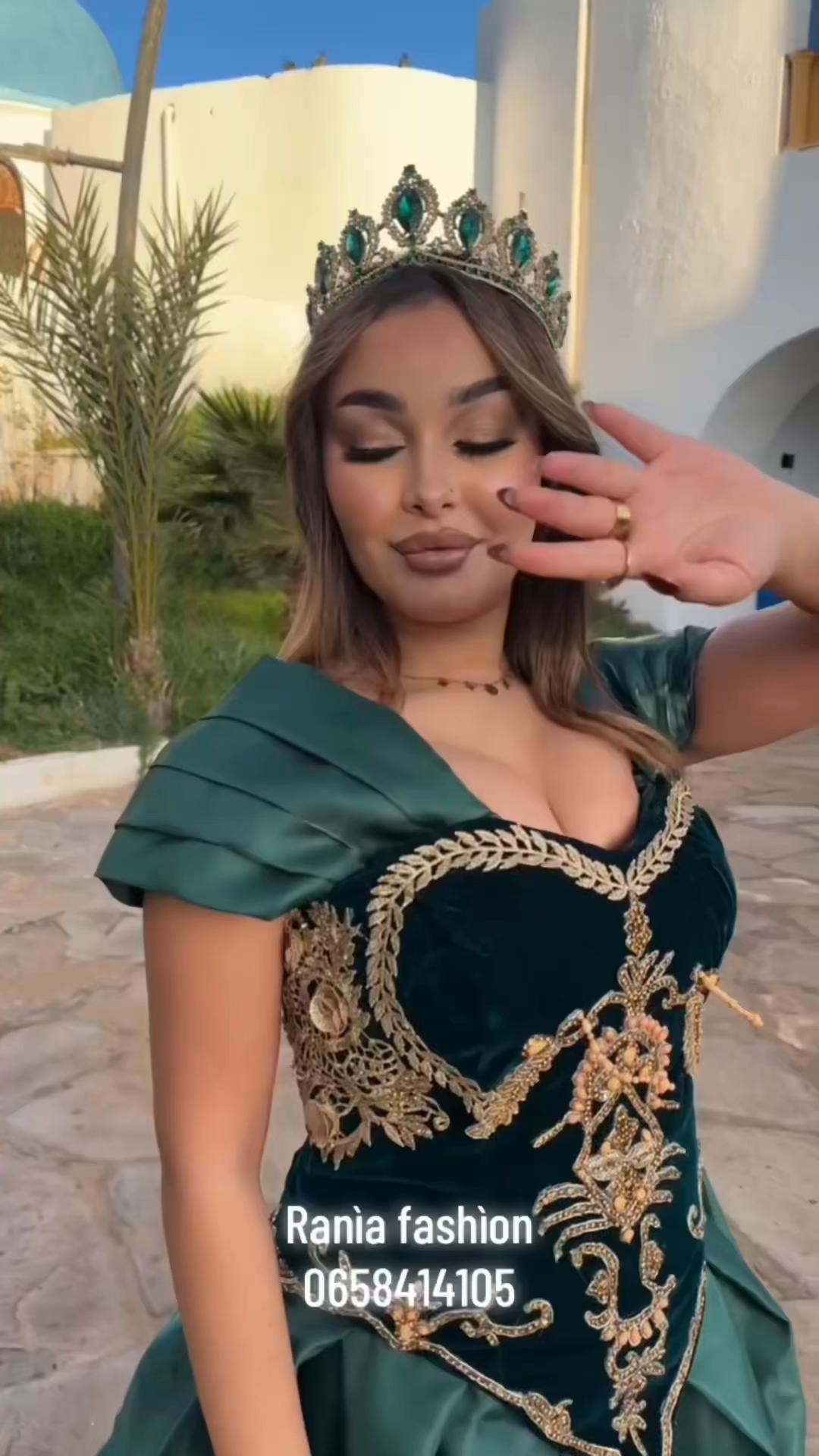 @Ran&igrave;a Fash&igrave;on