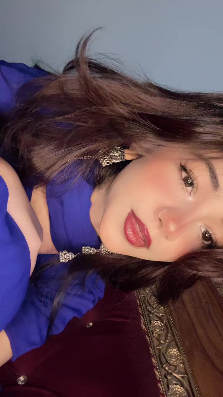 @Momielive_