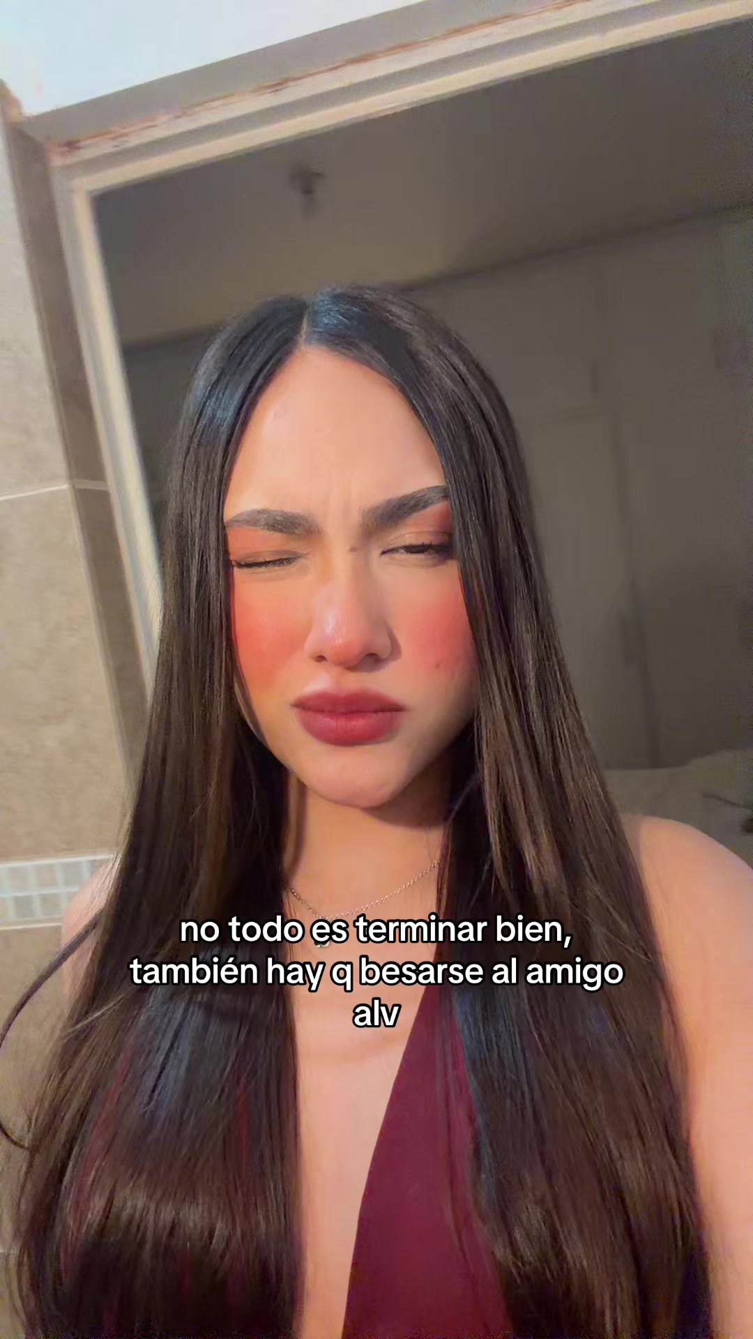 @nicolehertor