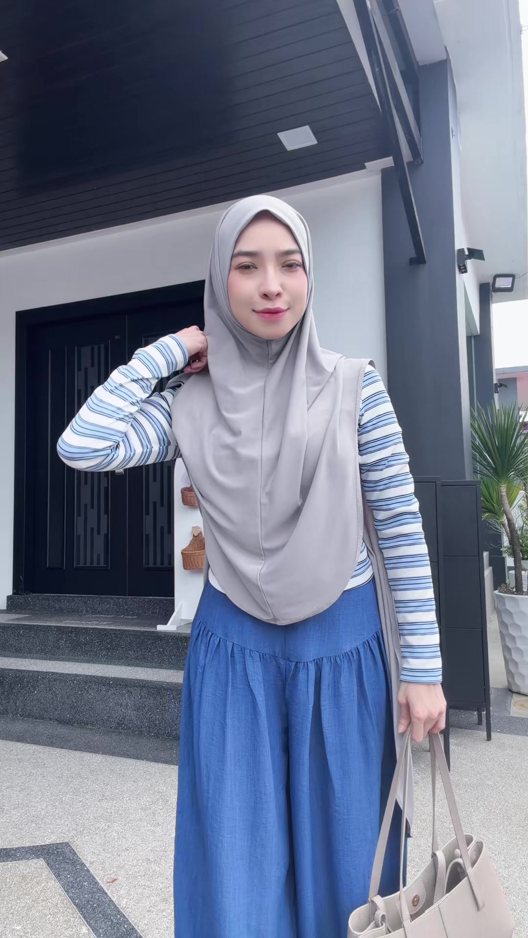 @Mamaja LiMora