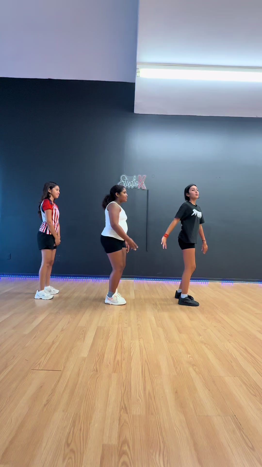 @StudioK