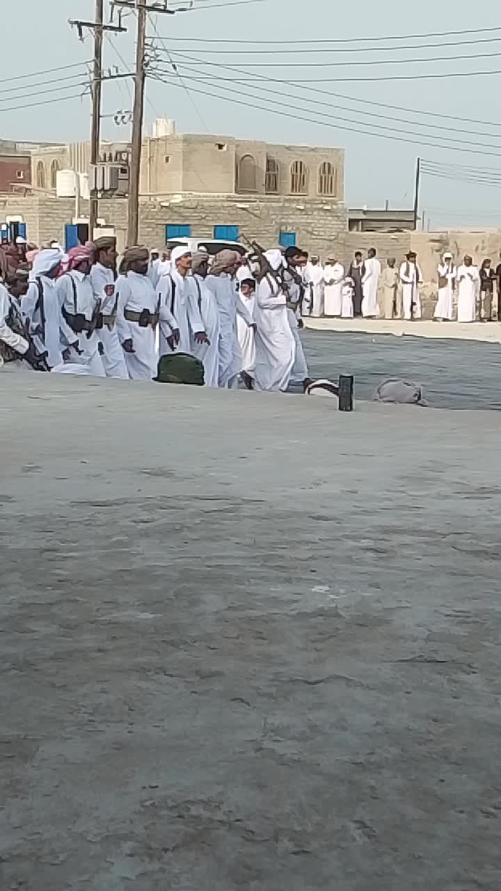 @Hassan🇸🇴🇦🇪