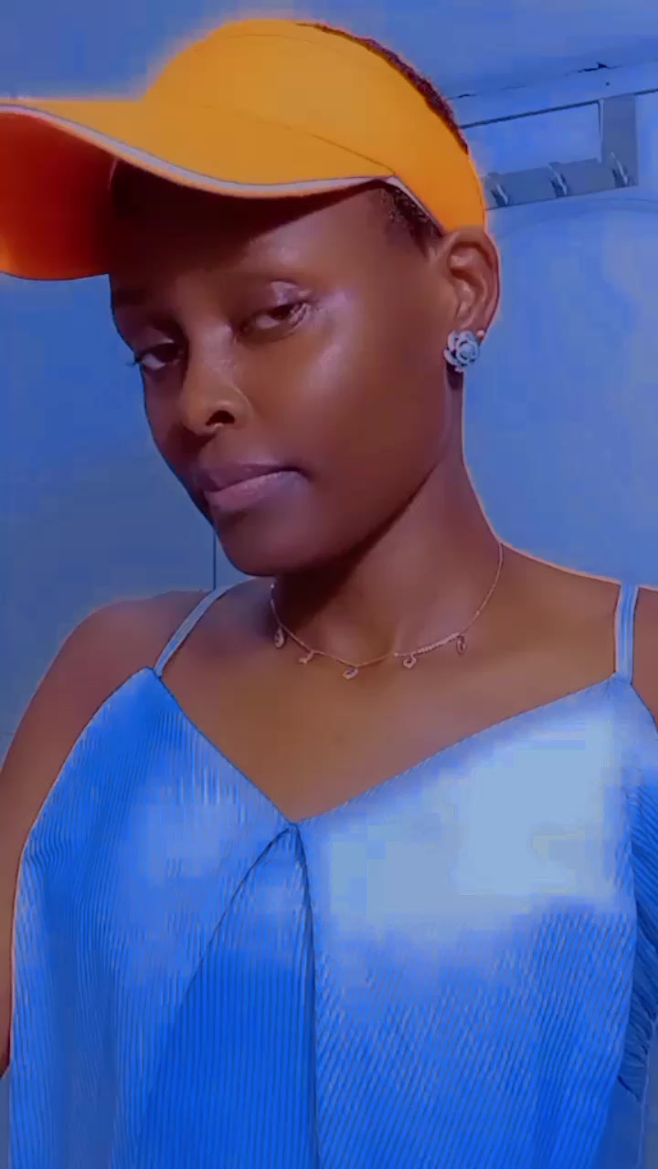 @(𝓥.𝓘.𝓥.𝓘.𝓐.𝓝✴️💙𝓛.𝓤.𝓧