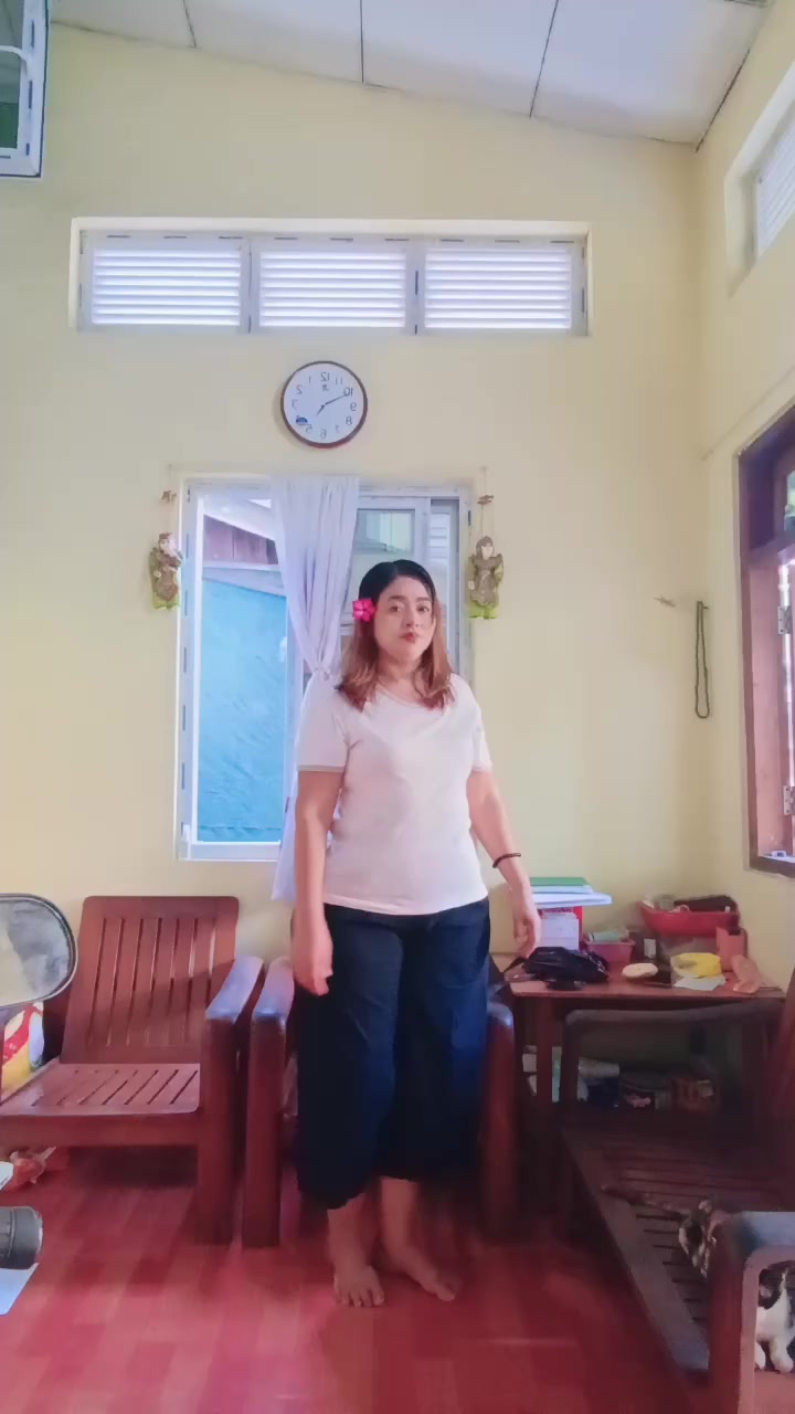 @Sandar_Thein_Official