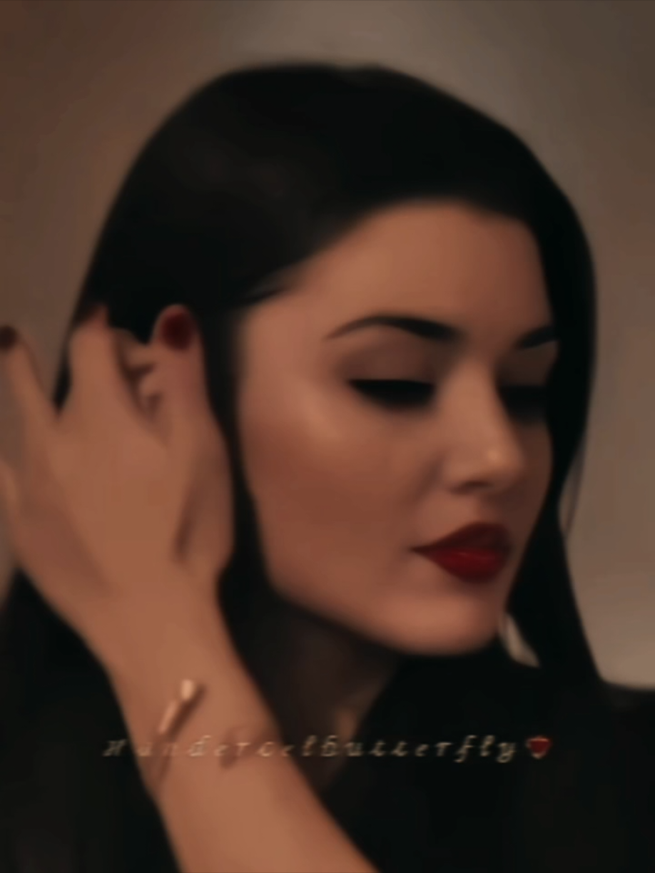@💞Hande ercal💞