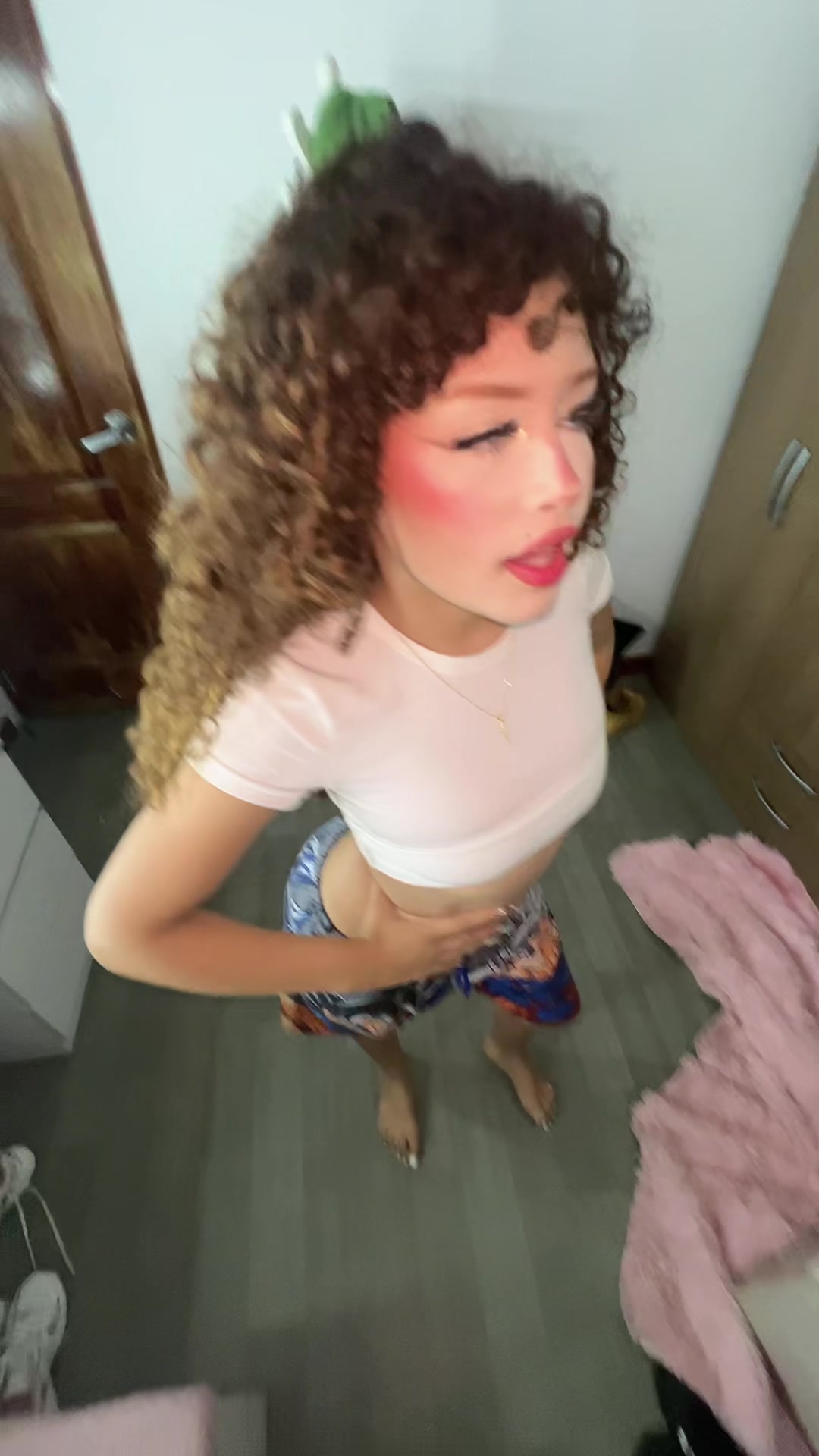 @astridvalentinaa0