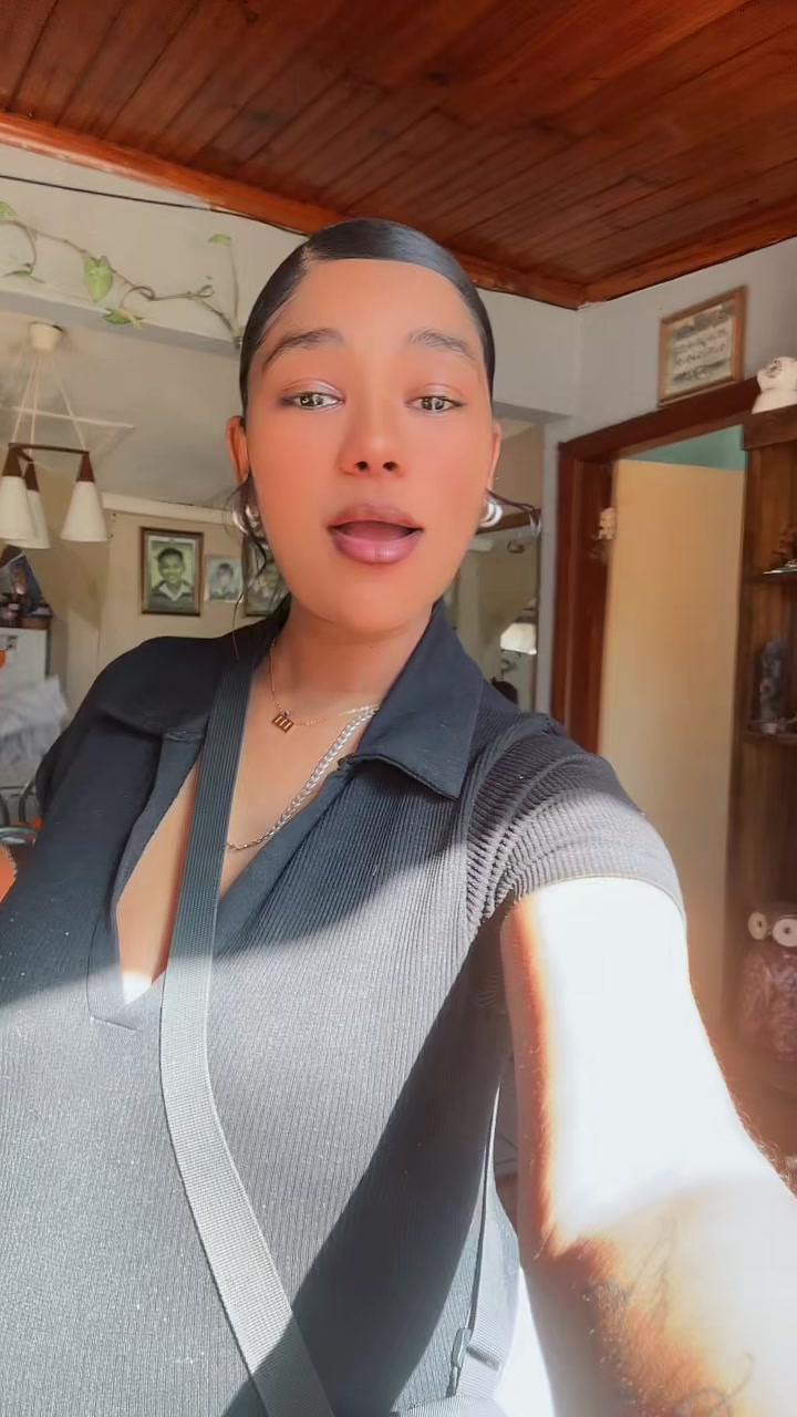 @Kate-lynn'Phillips🦋.