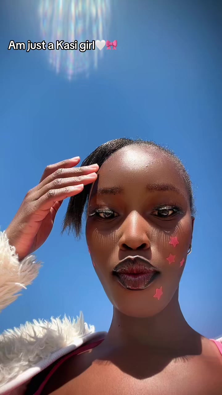 @cocoa🌈🤎🌹babe 🌈🤎🌹
