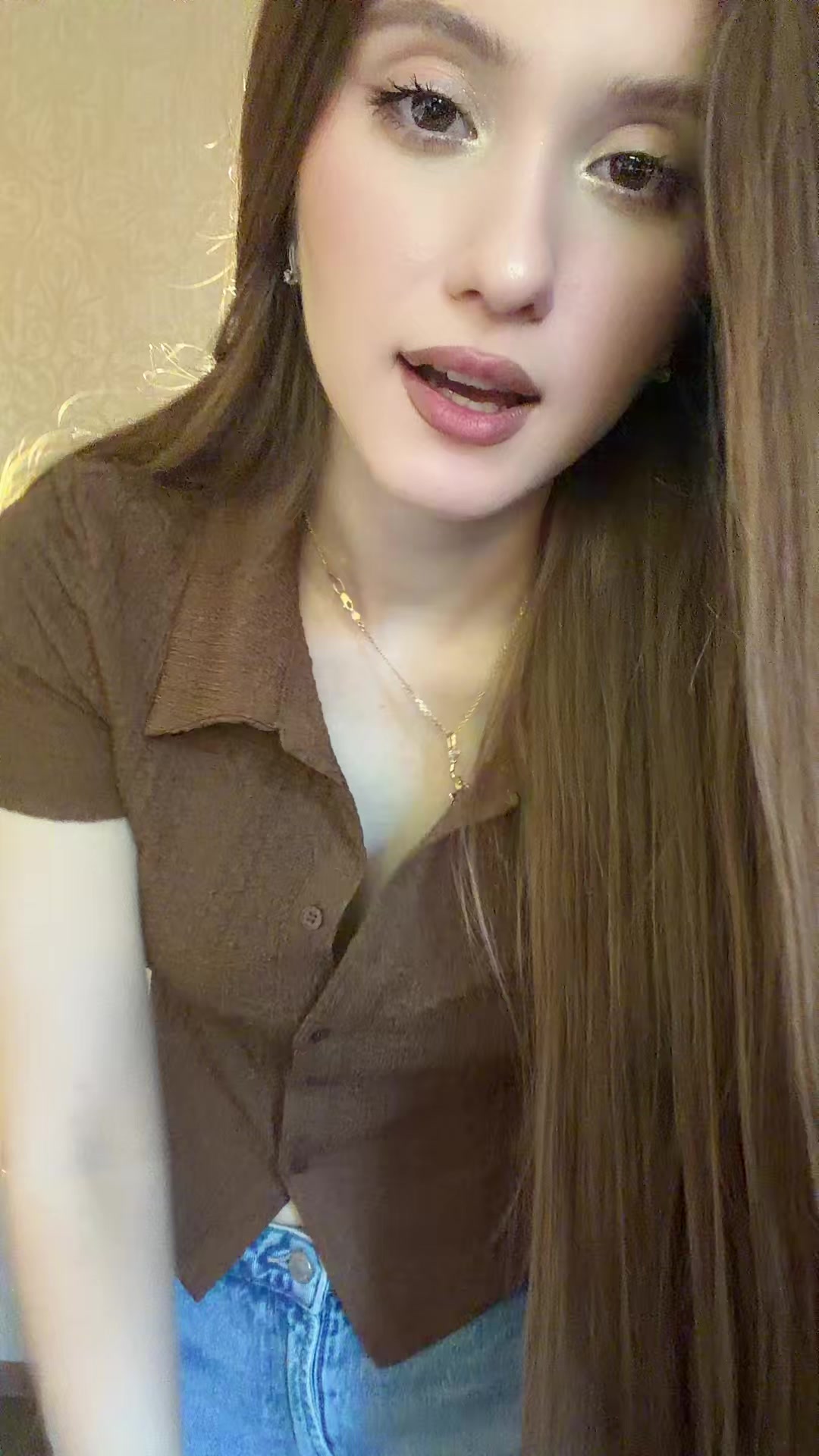 @ая