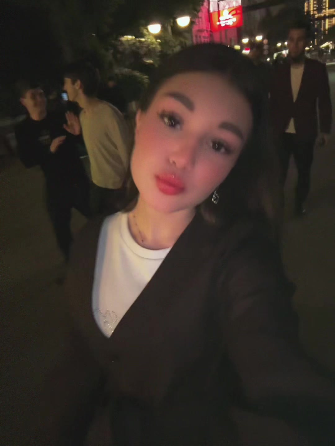 @𝑽𝒆𝒓𝒐𝒏𝒊𝒌𝒂🪽
