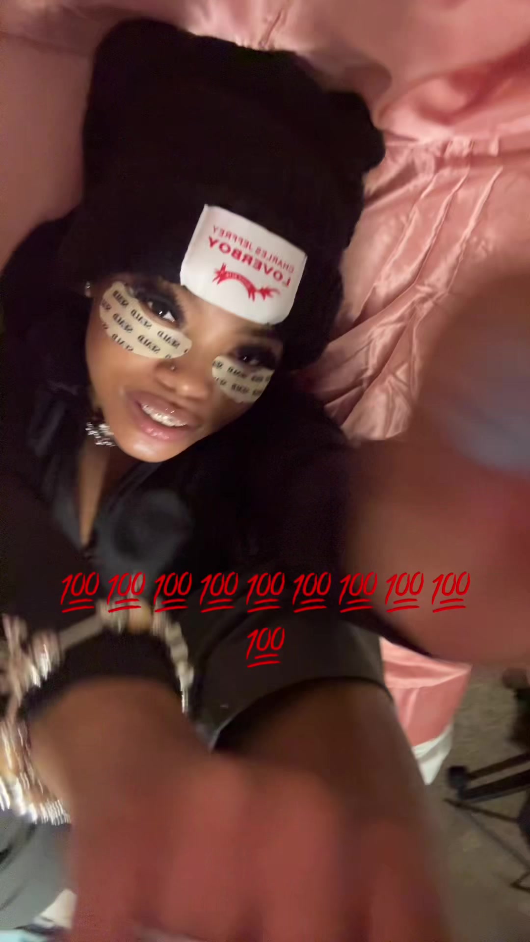 @knicolethed0ll