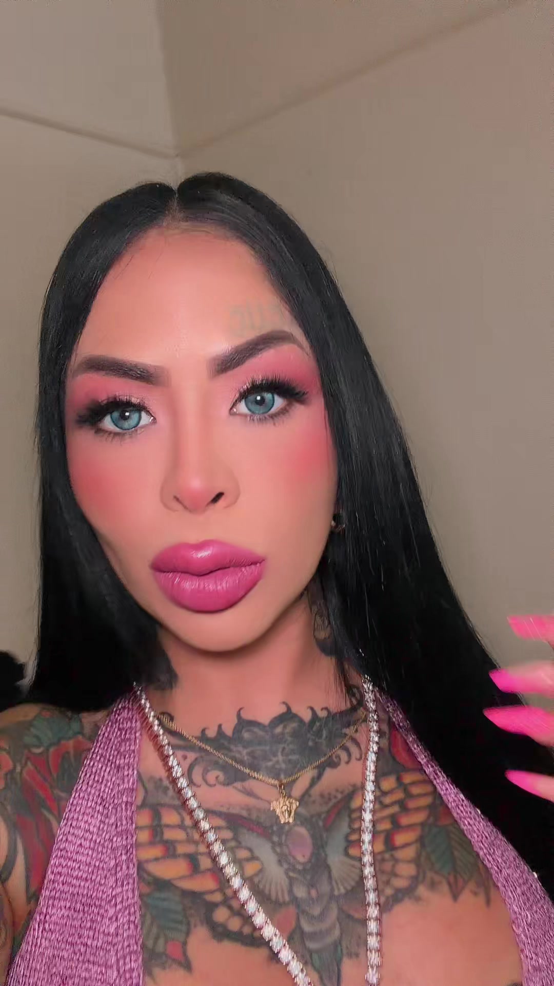 @nikk1acosta