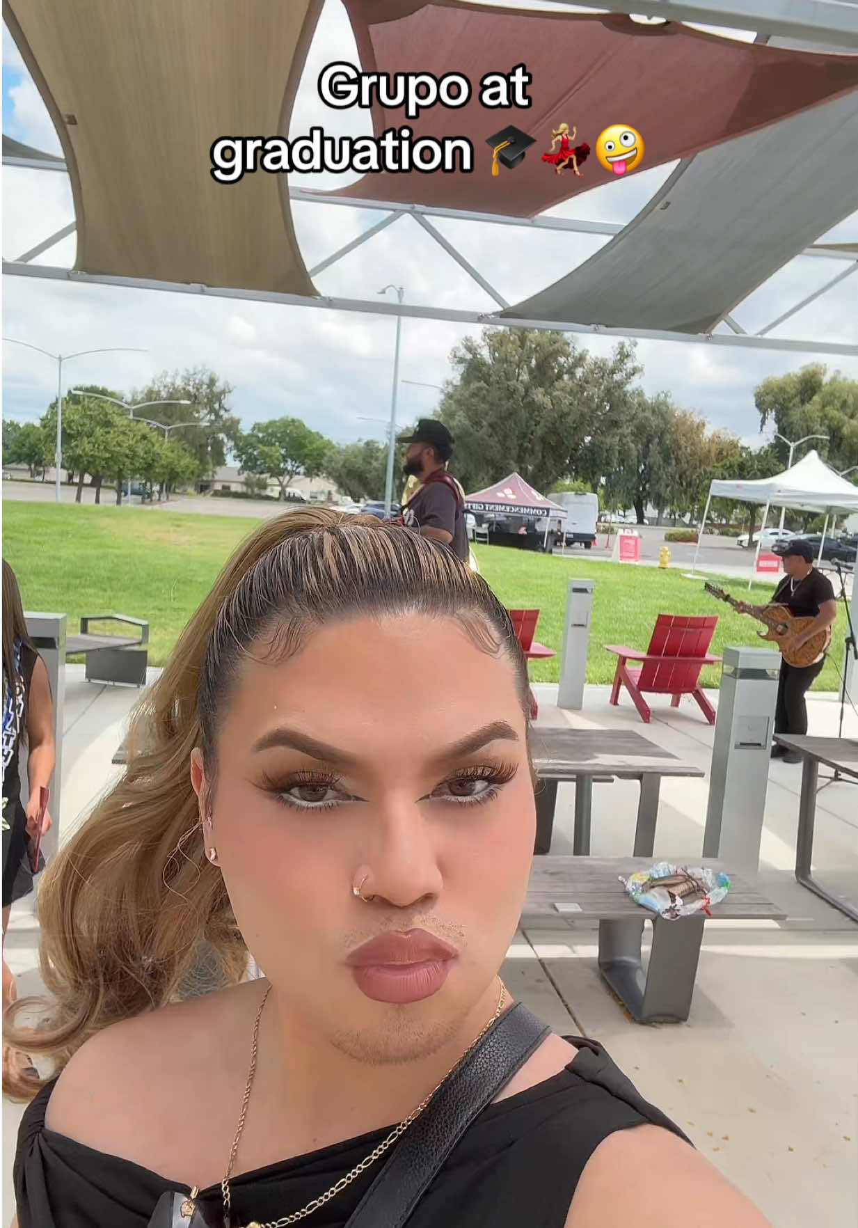@La Hyphy🤠