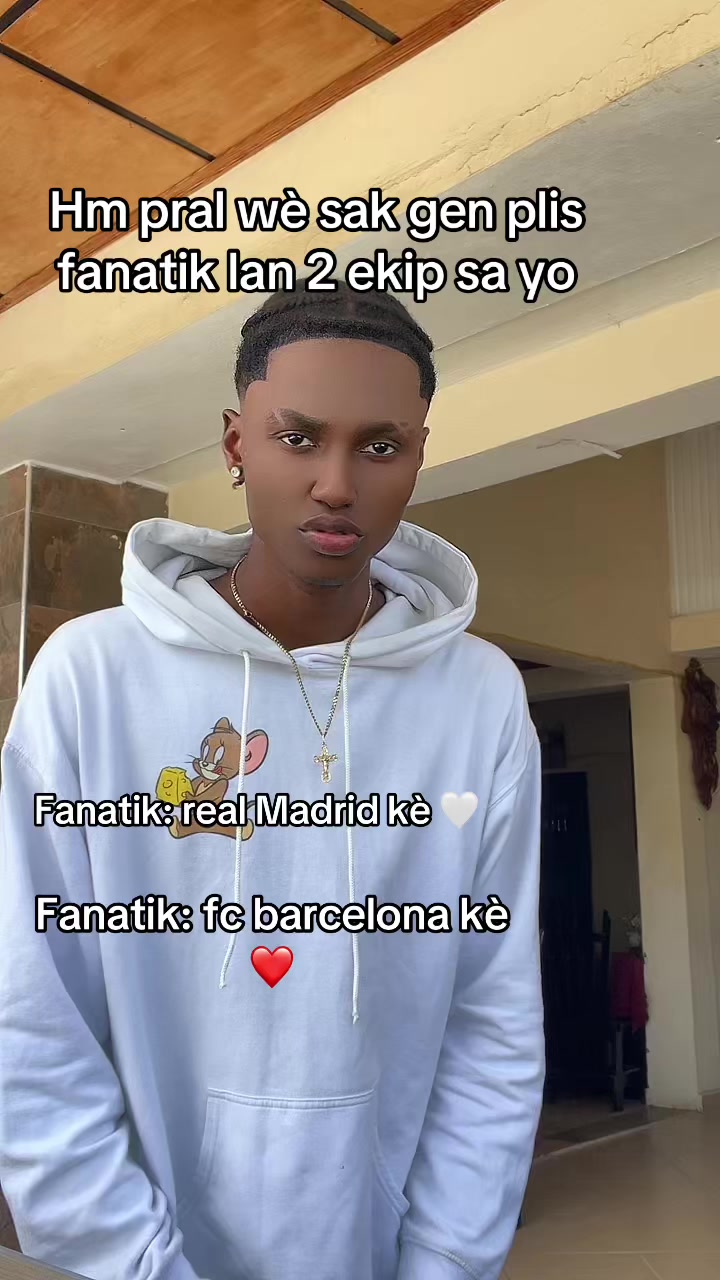 @Mr kris boy🧃~🥰