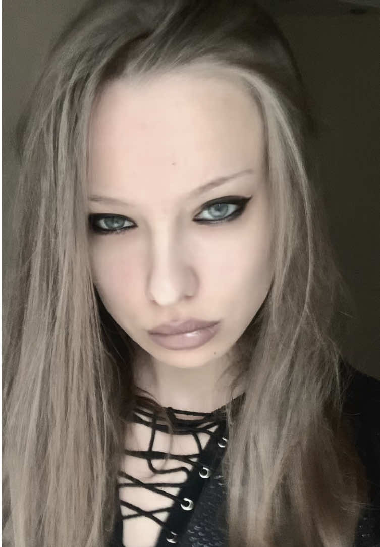 @ulyana loginova