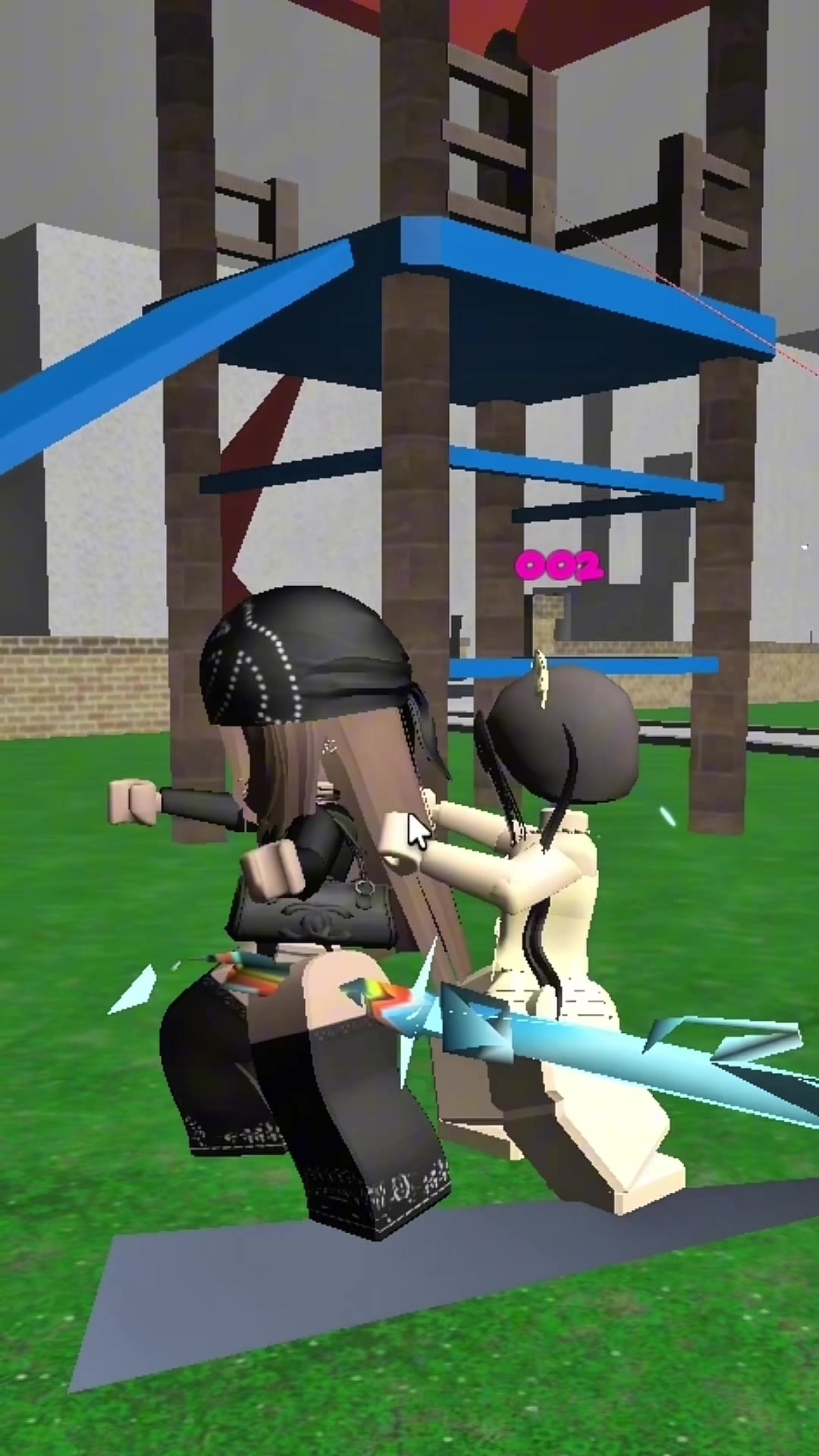 @⃟