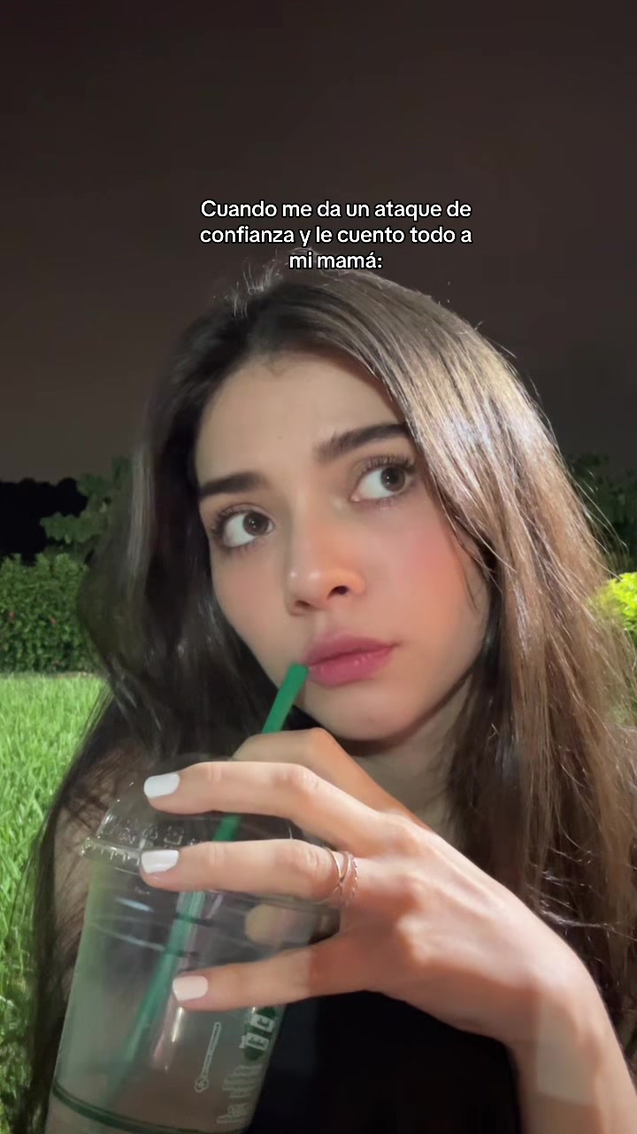 @Elva León