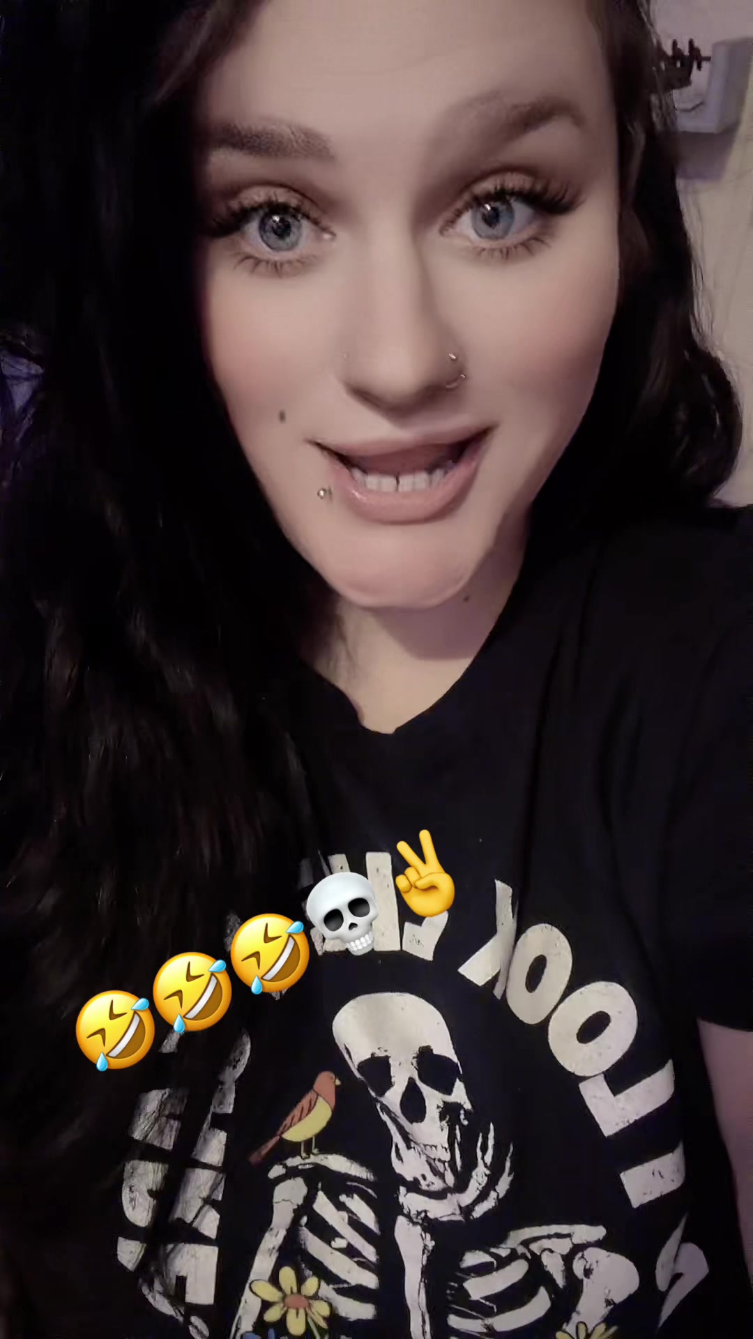 @Undercoverblueeyes2.1
