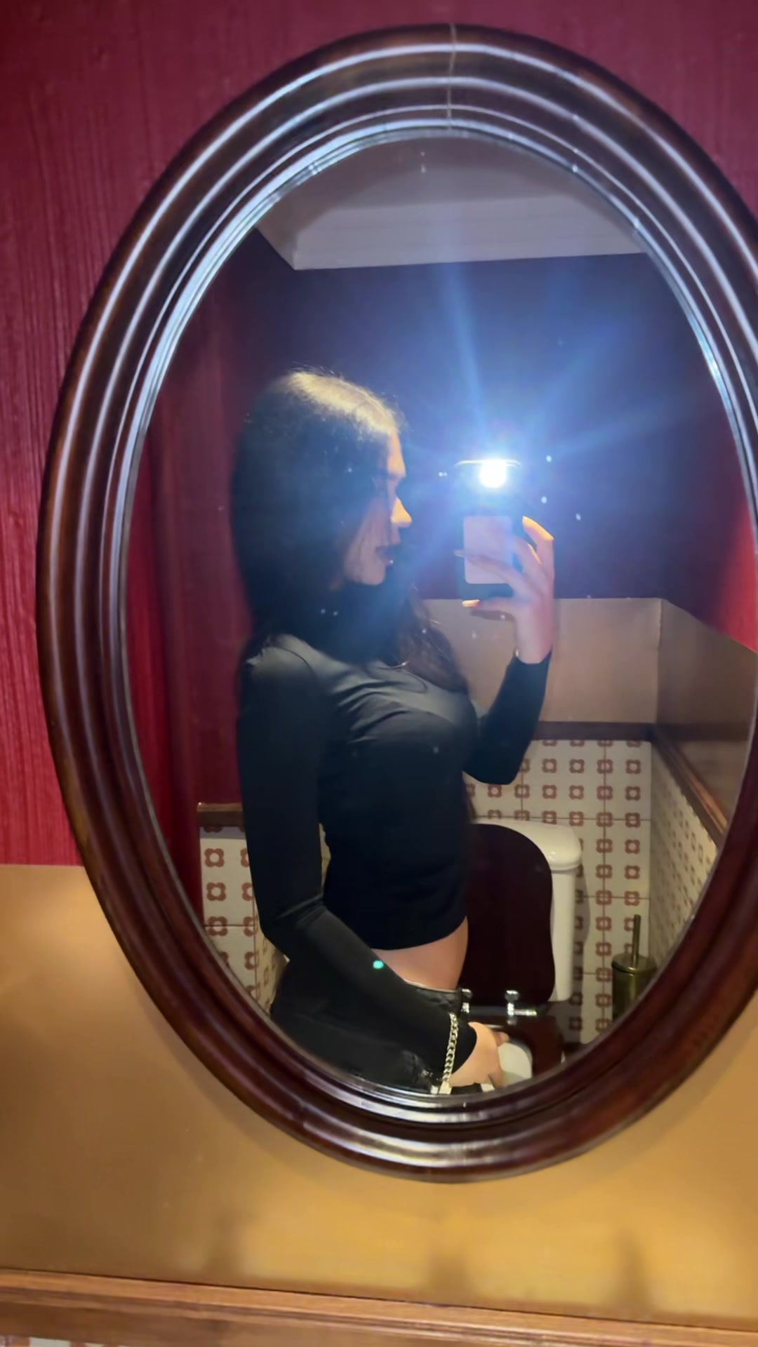 @yaapoliiiina
