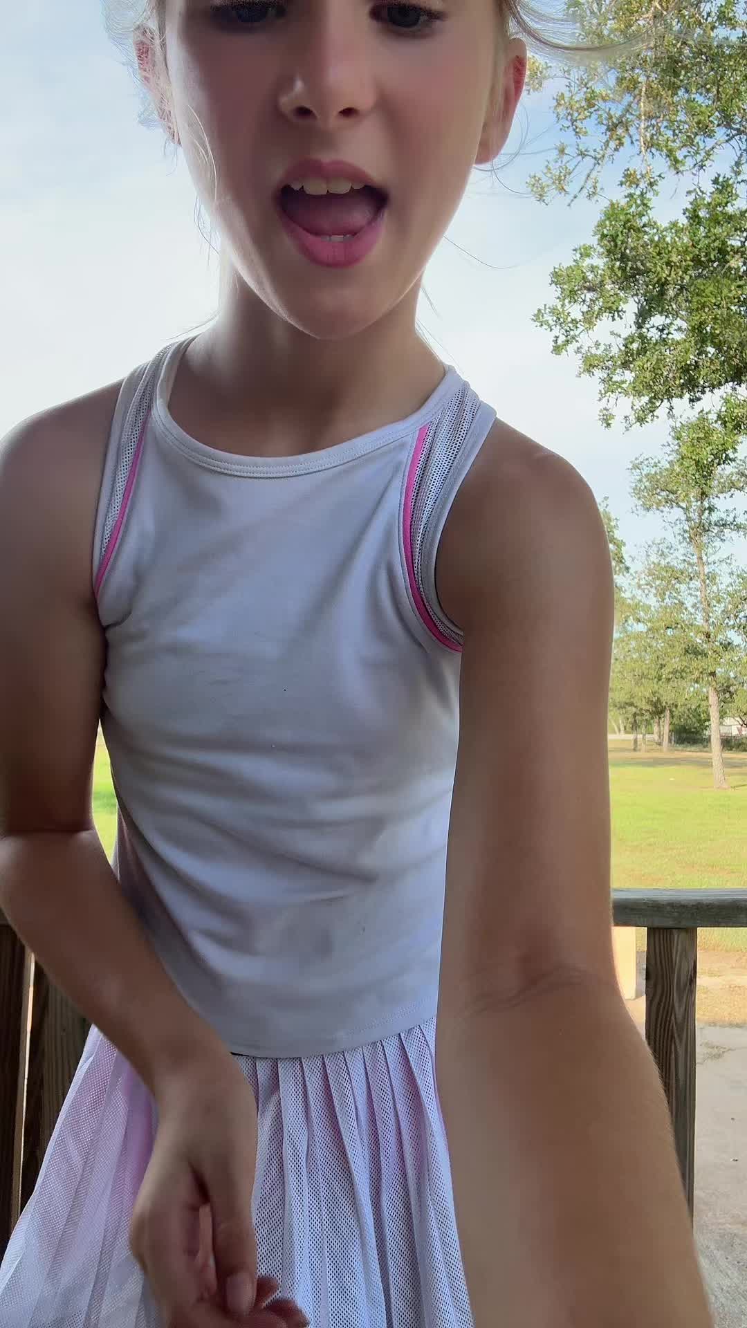 @LaciLou