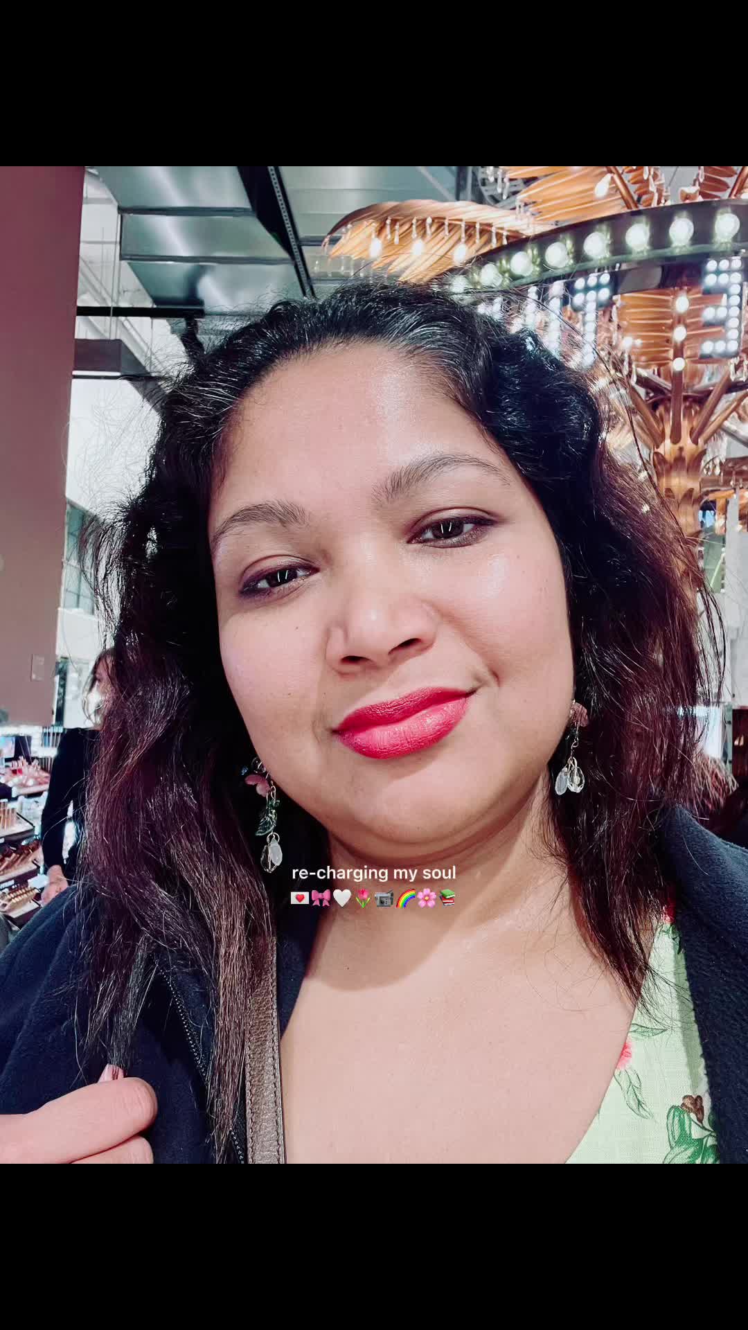 @kajinikusumitha