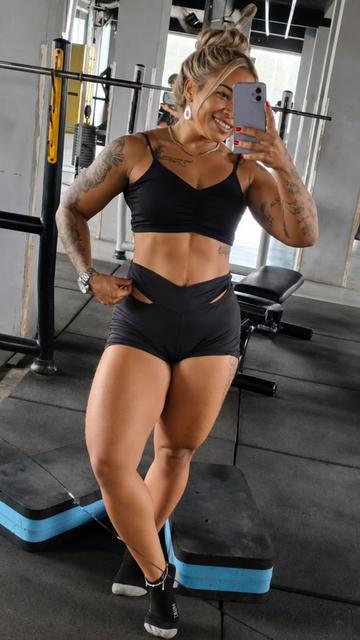 @Aylla