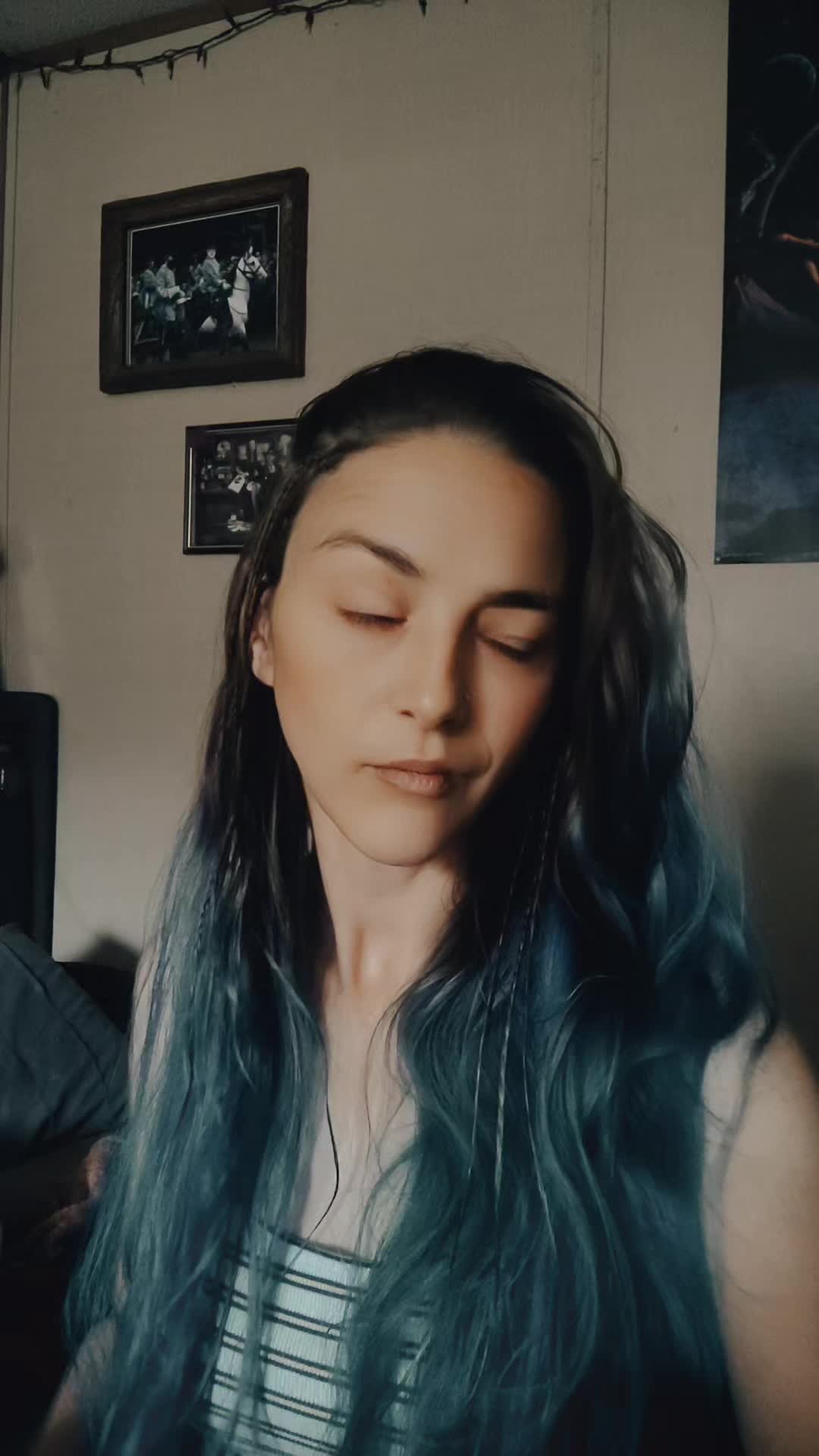 @𝕮𝖔-𝕼𝖚𝖊𝖊𝖓💎𝕮𝖍𝖊𝖛𝖞