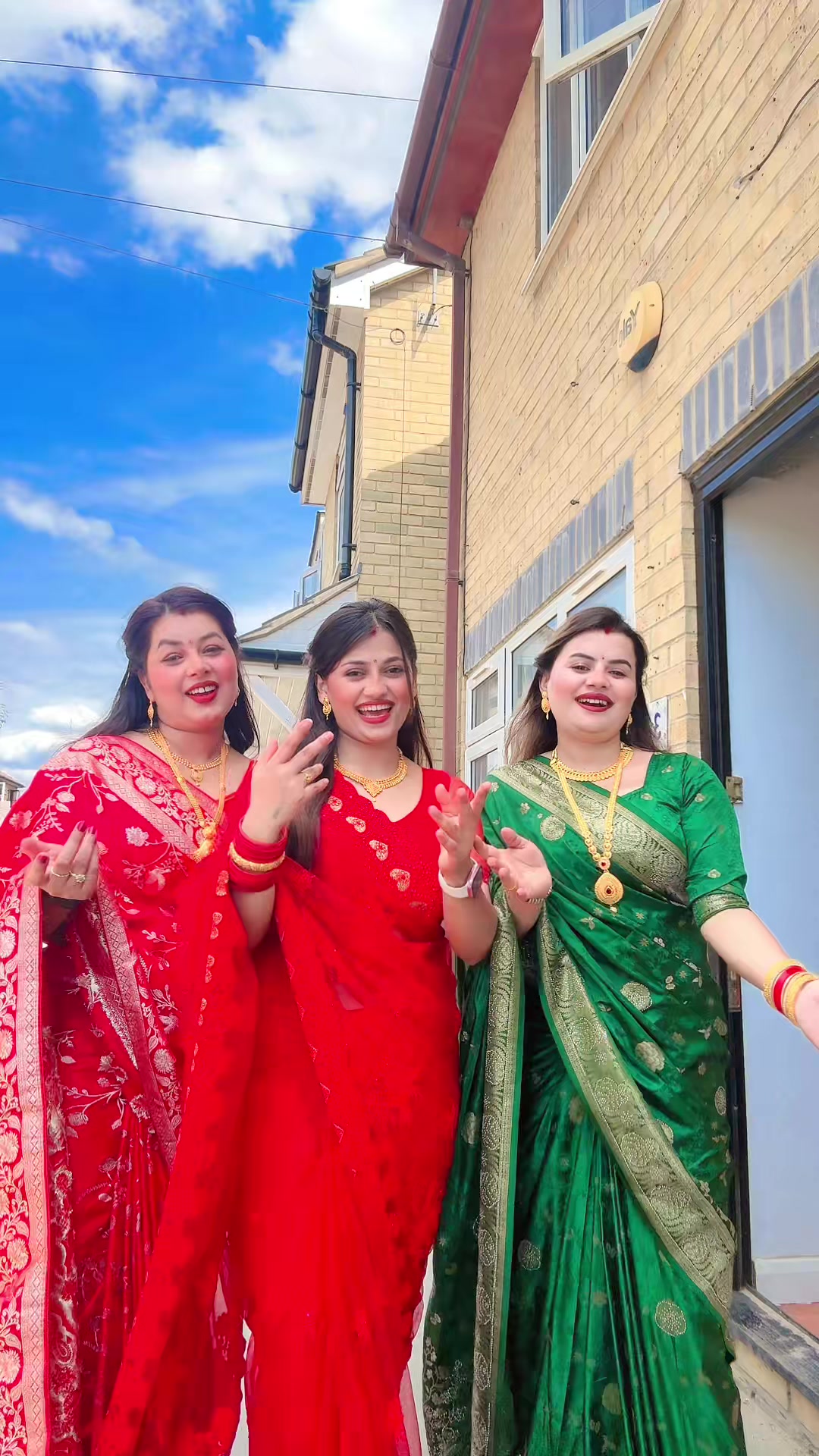 @Jharana🧿🫶
