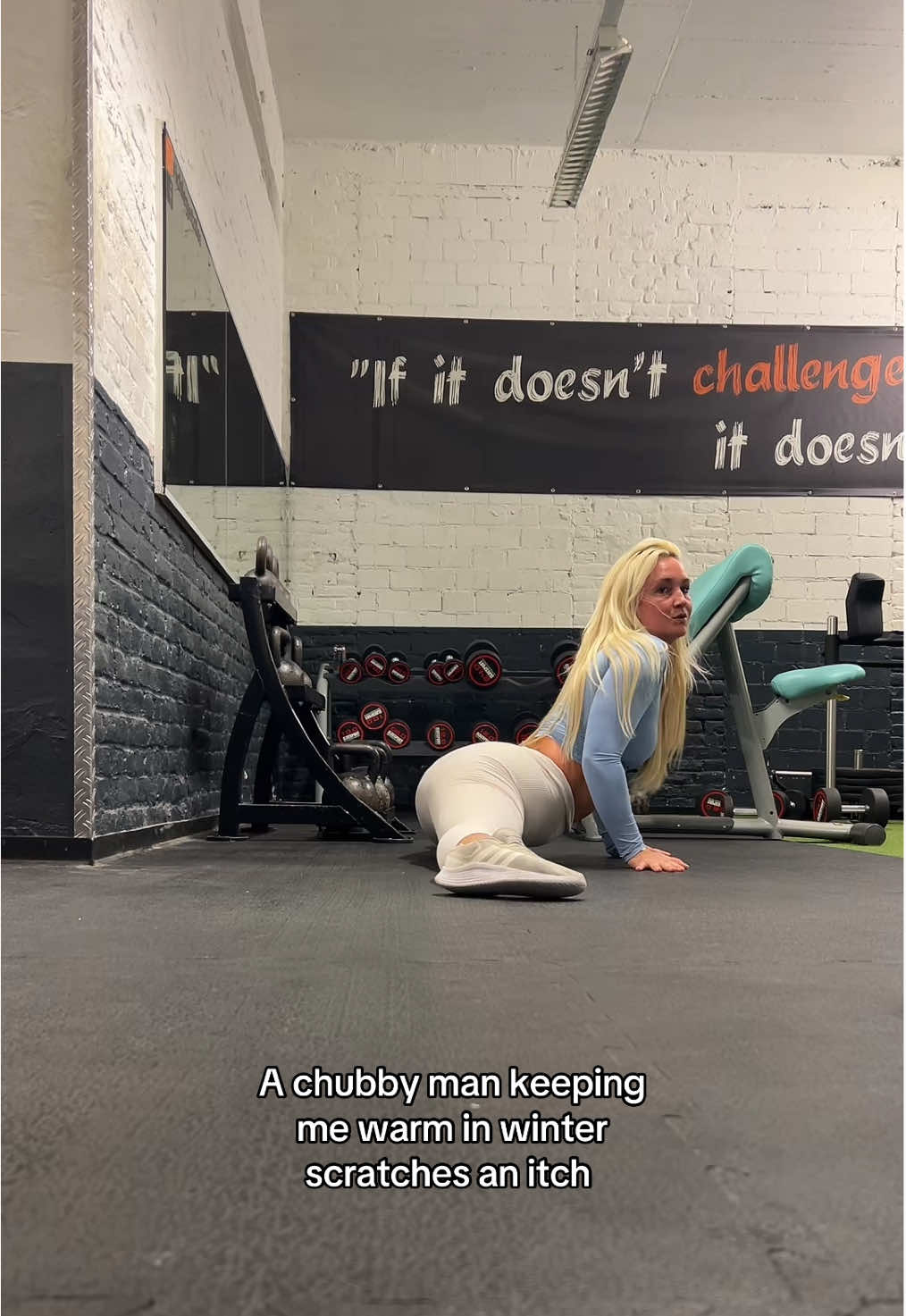 @blondiewithcatshair