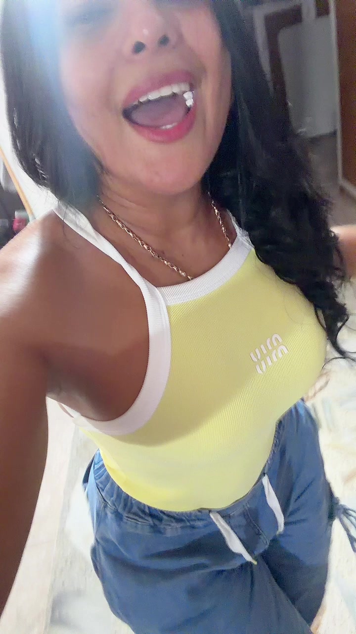 @Antonellaperlaza