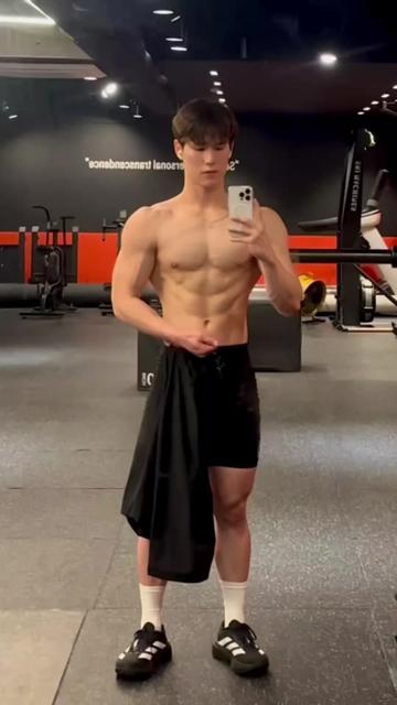 @Milo33w