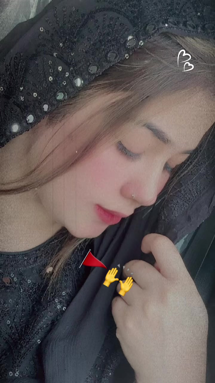@Lovely Khan 🥀