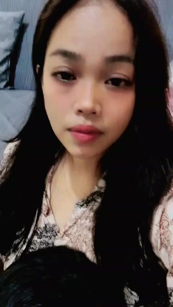 @Yuni adam😘