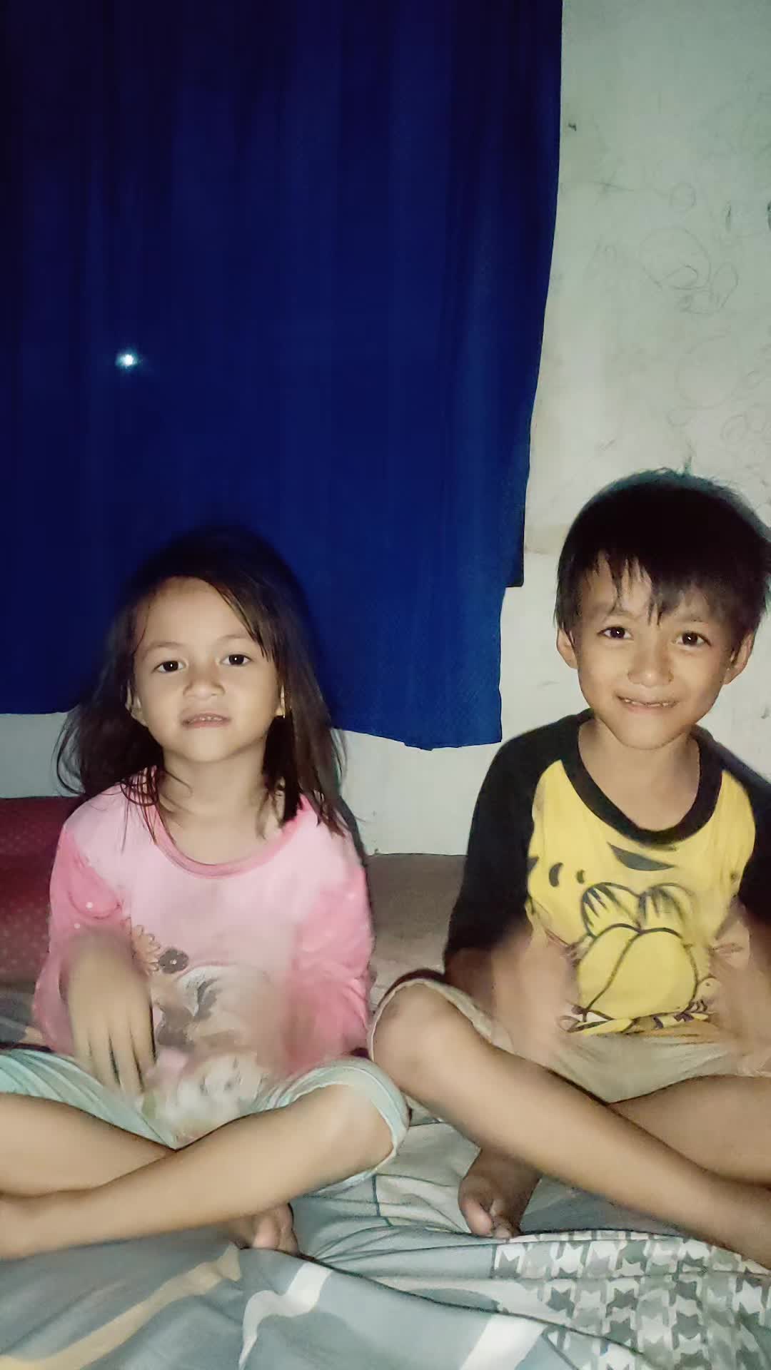 @Risya