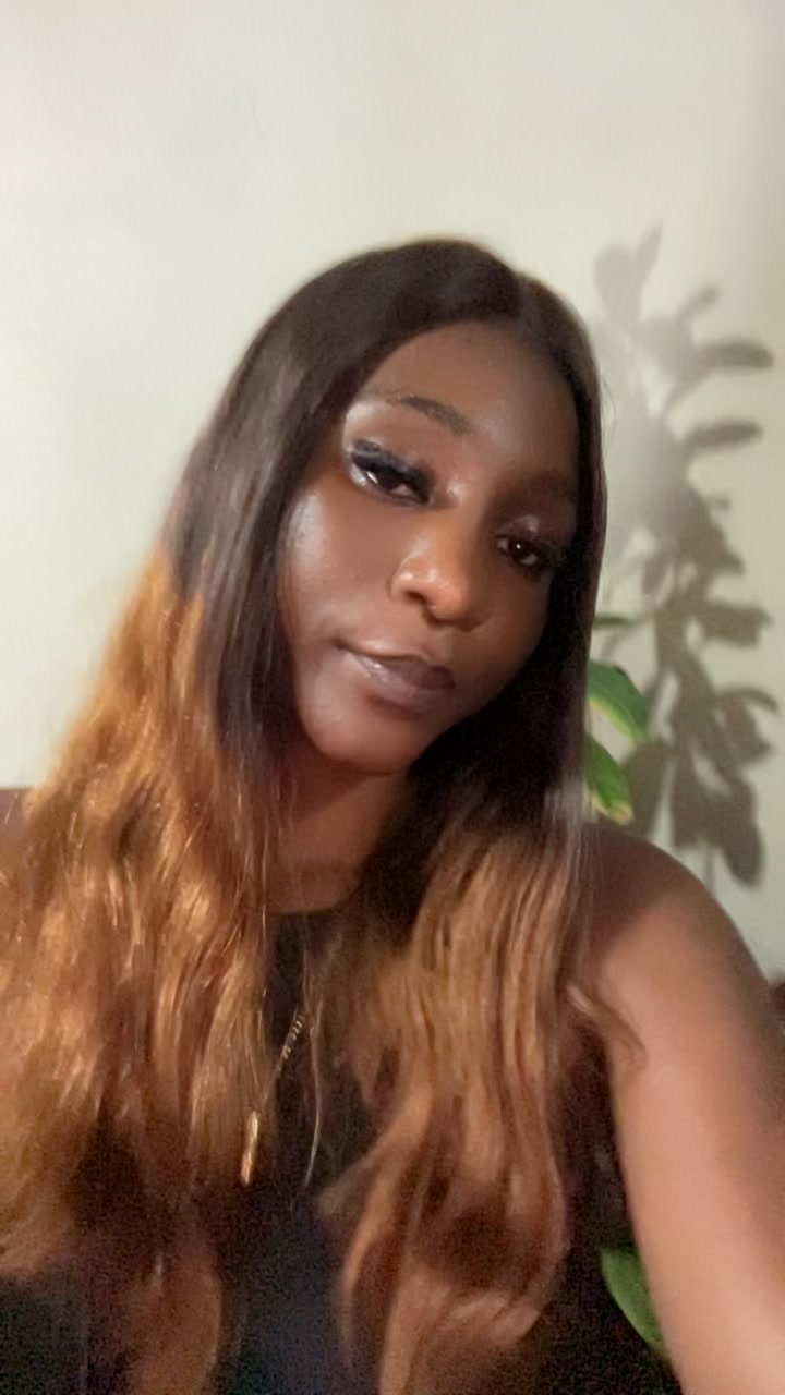 @Agirllikenippy 😘❤️🥰