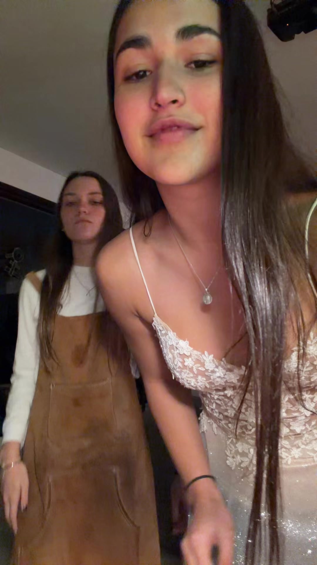 @user_d3lffin4
