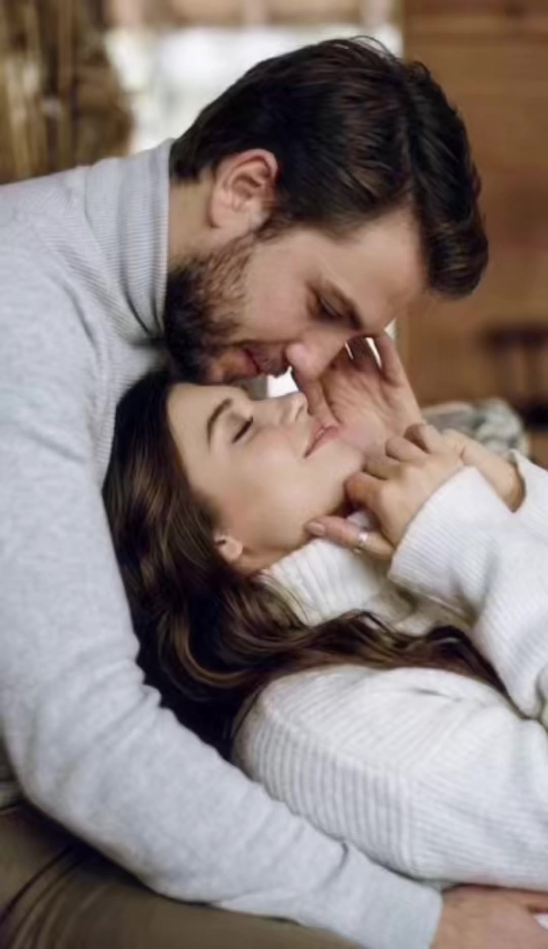 @Afra Sara&ccedil;oglu & Tolga Sarıtaş