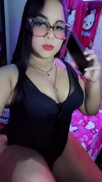 @lachikita19โค๐