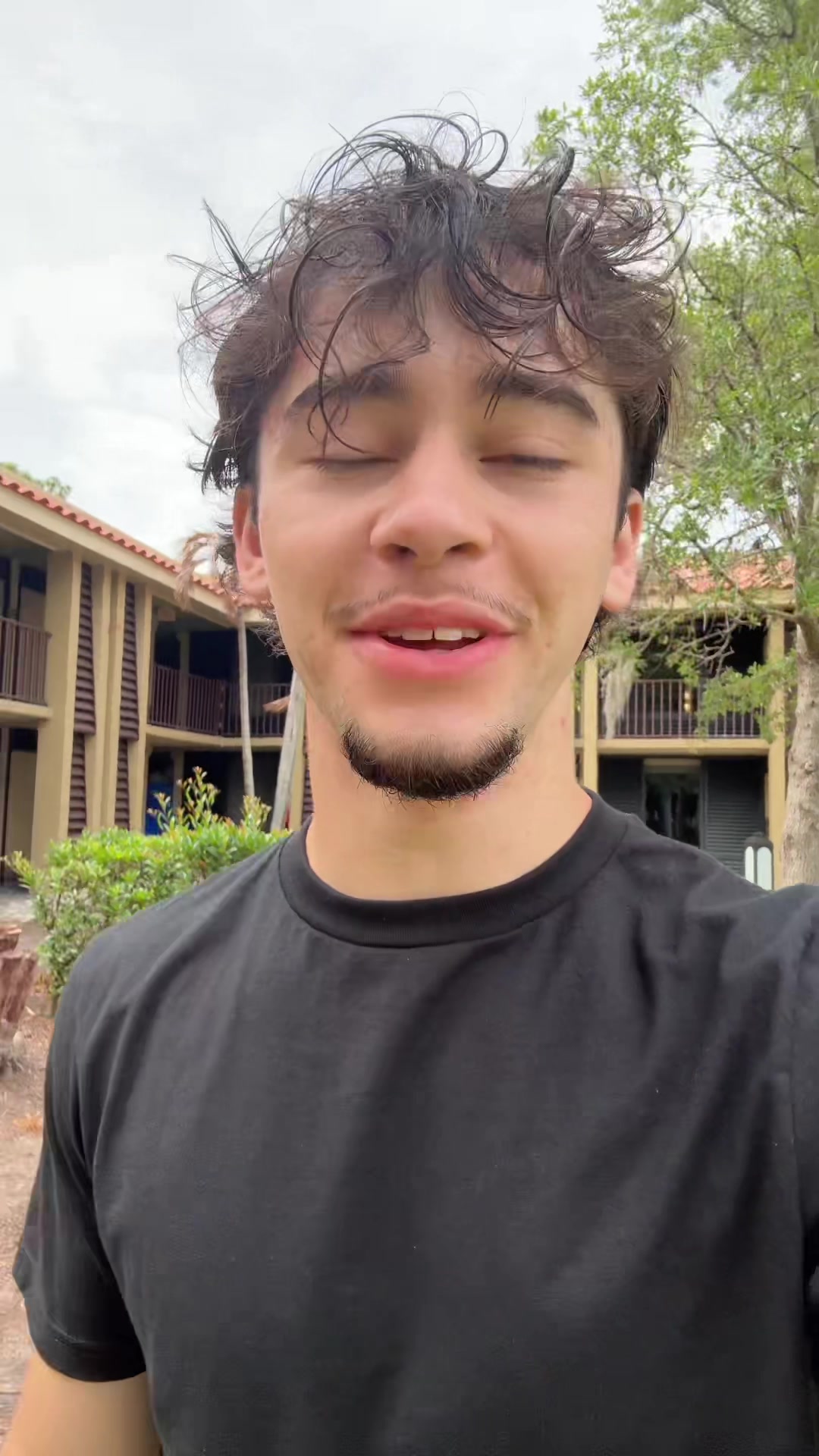 @noweezey