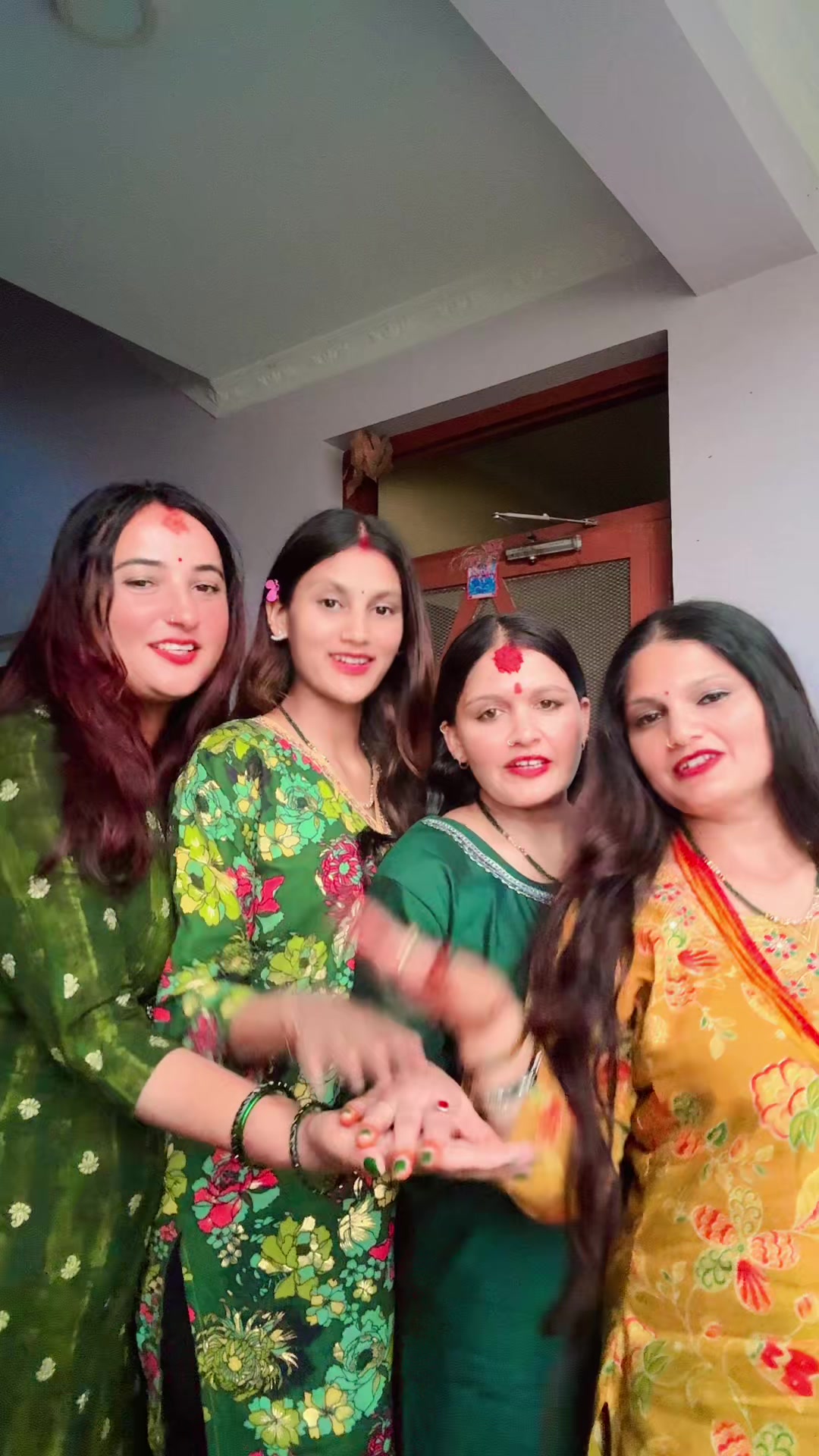 @Aneeta💫😘🦚