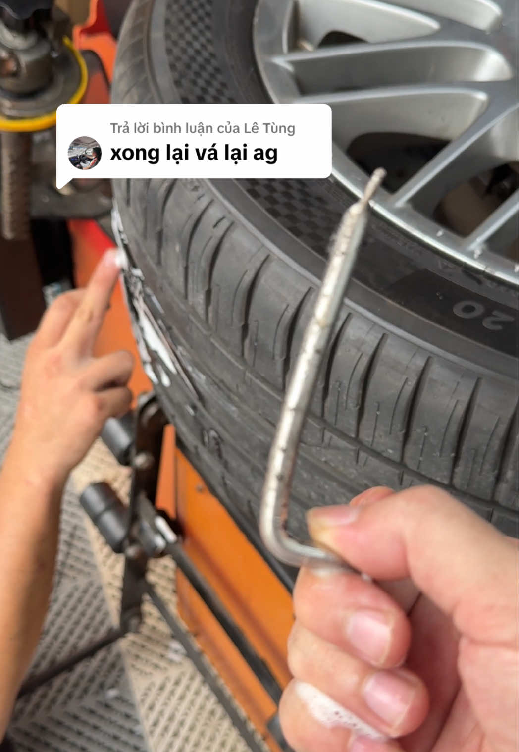 @H&ugrave;ngLốp(m&uacute;t chống đinh ti&ecirc;u &acirc;m