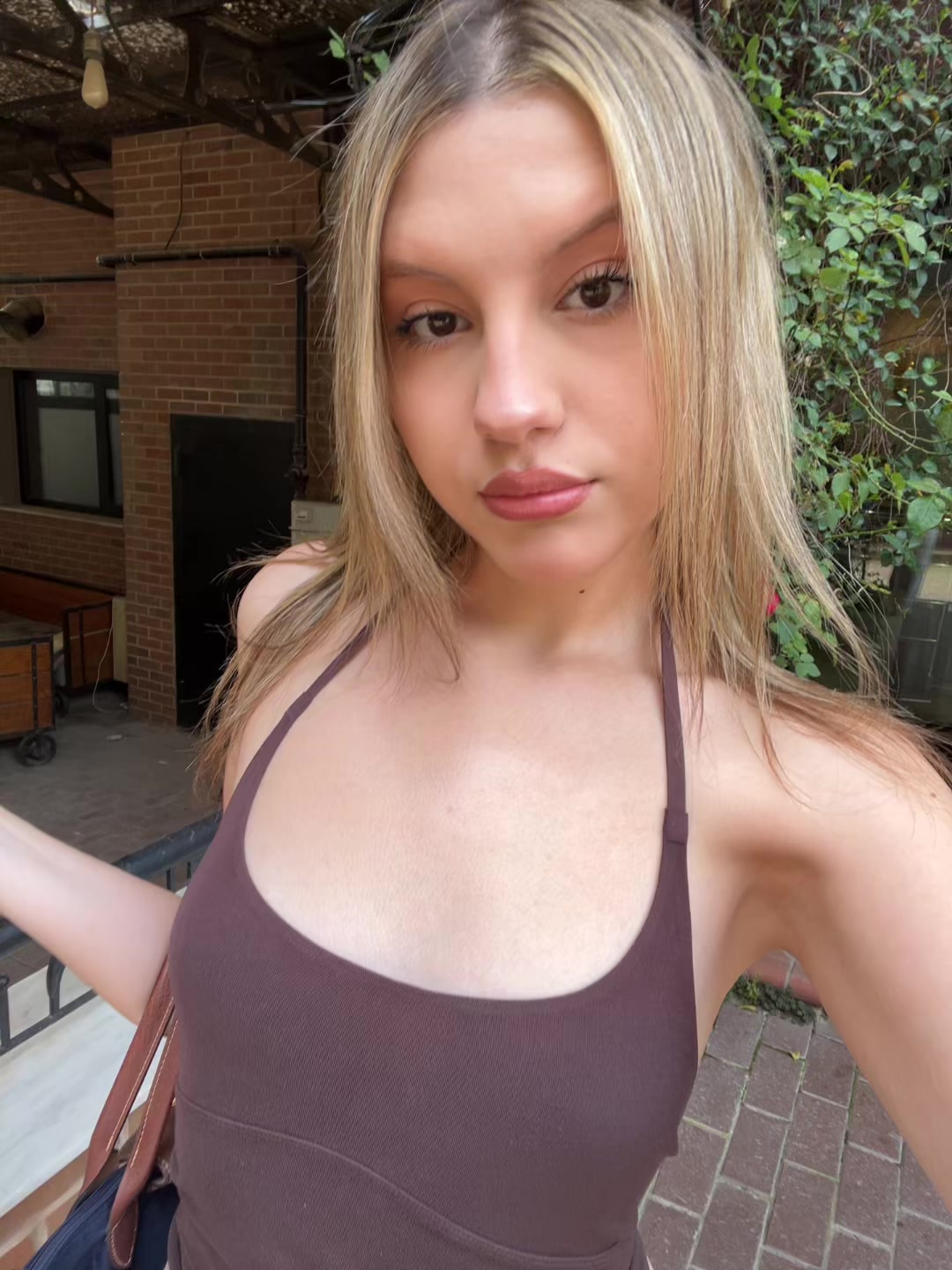 @nisaakgunn4