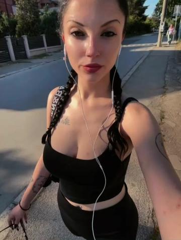 @Ања🐍