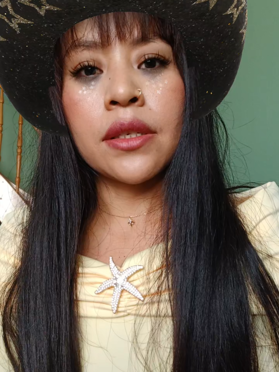 @𝙉𝙞𝙣𝙛𝙖  🦋⃤