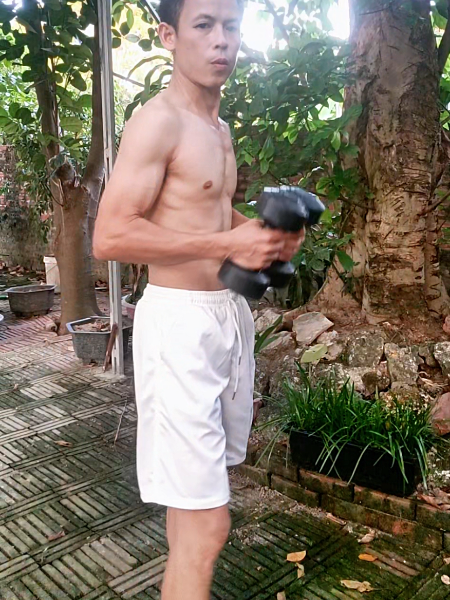 @Ông Bố U45 Xây Kênh