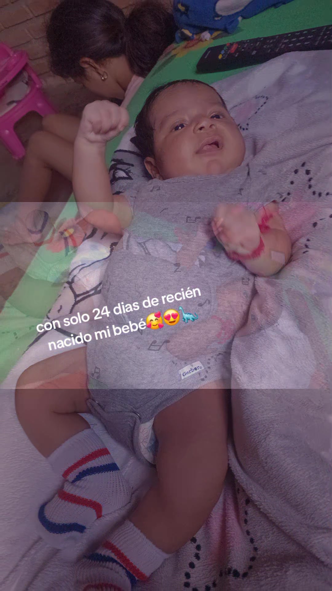 @la florecita olanchana❤️ 👸👸