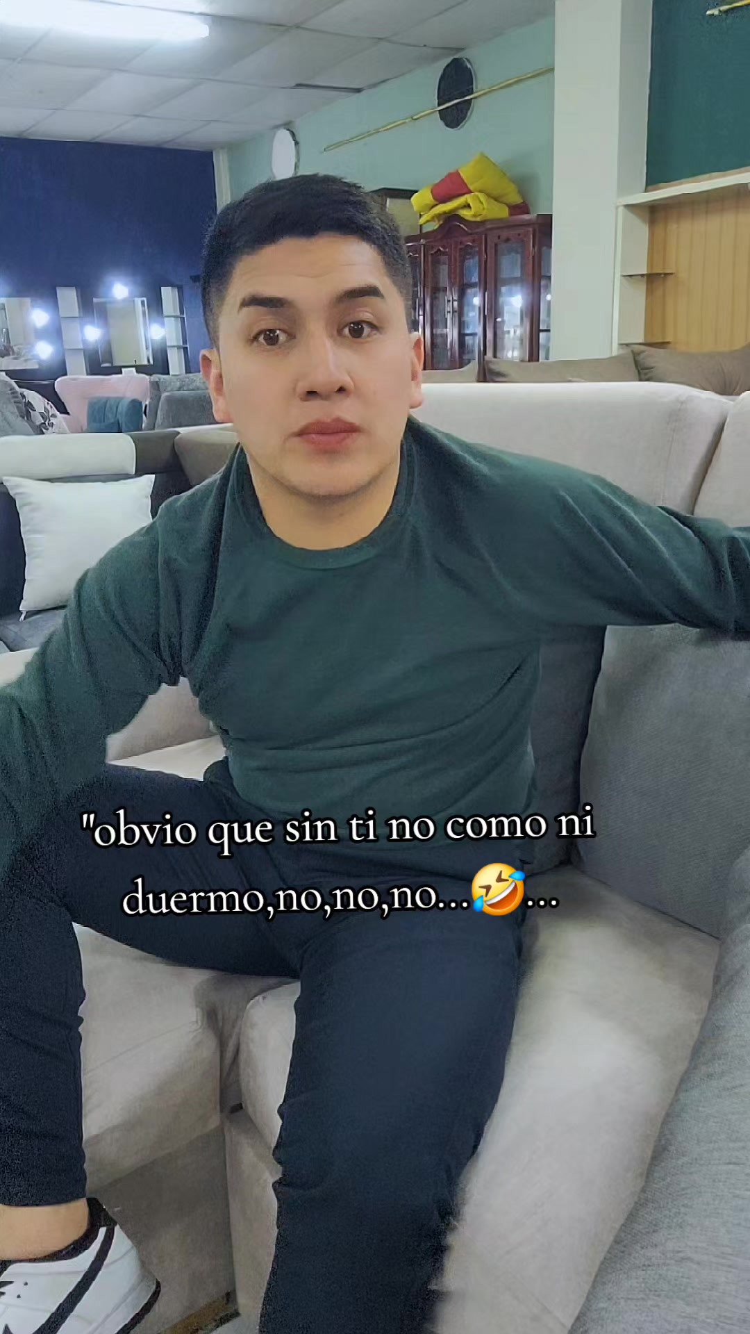 @EL-M E M I T O -V A C A 🛋🪑
