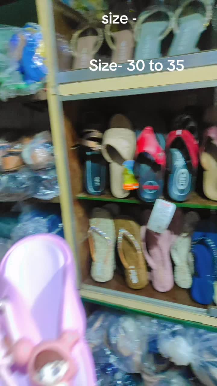 @လပြည့်ဝင်း